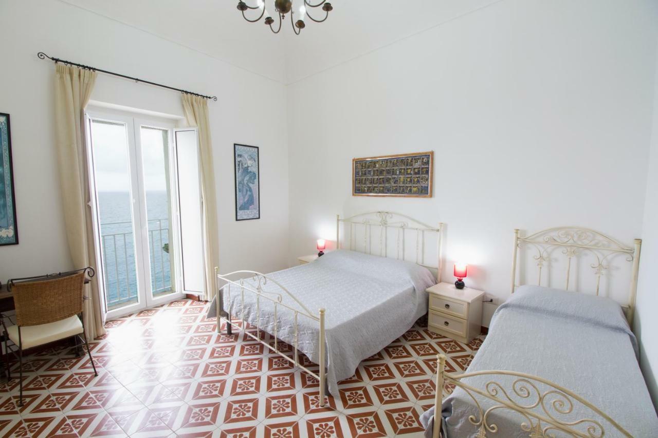 Isola Bella Sea-View Apartment Tropea Buitenkant foto