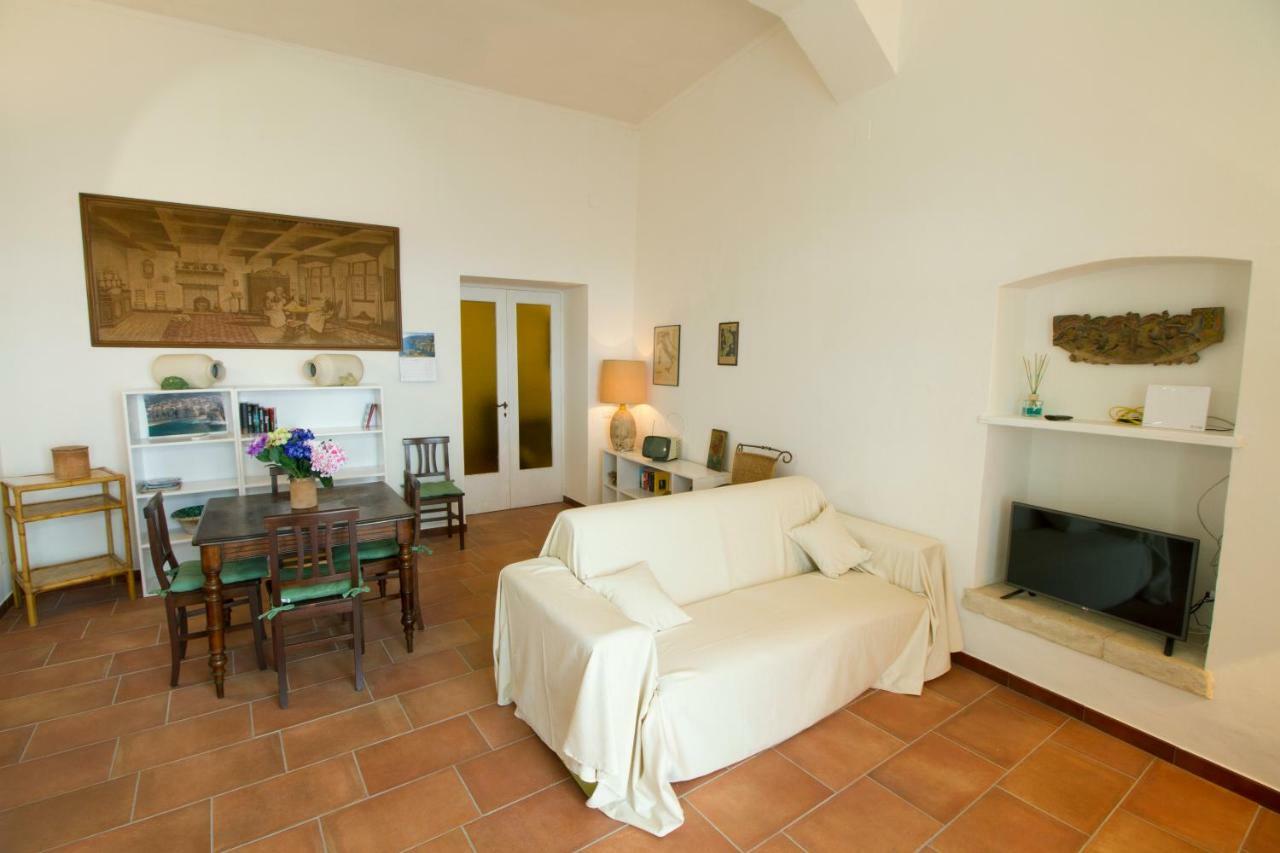 Isola Bella Sea-View Apartment Tropea Buitenkant foto
